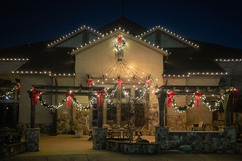 Piedmont-Christmas-Exterior